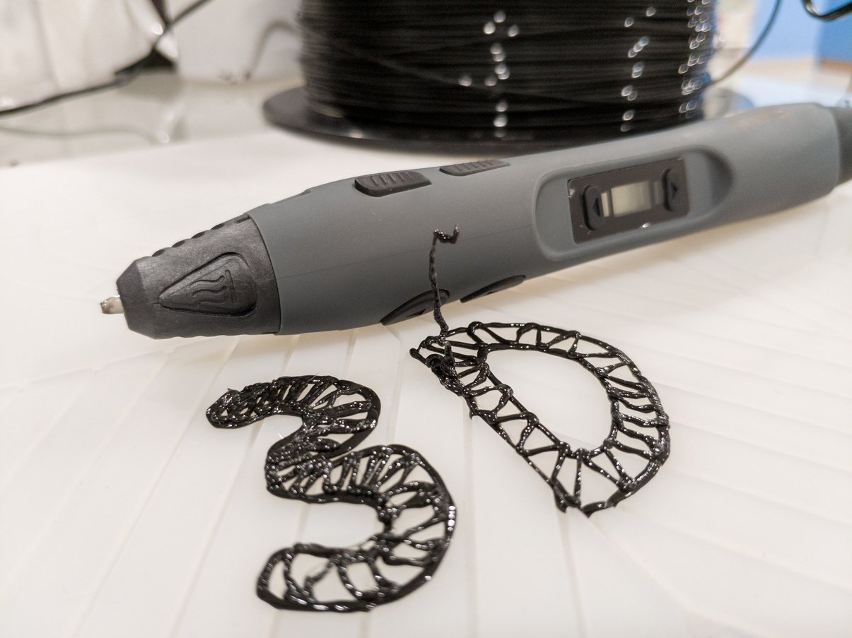 Black 3D Pen with 3D text drawings